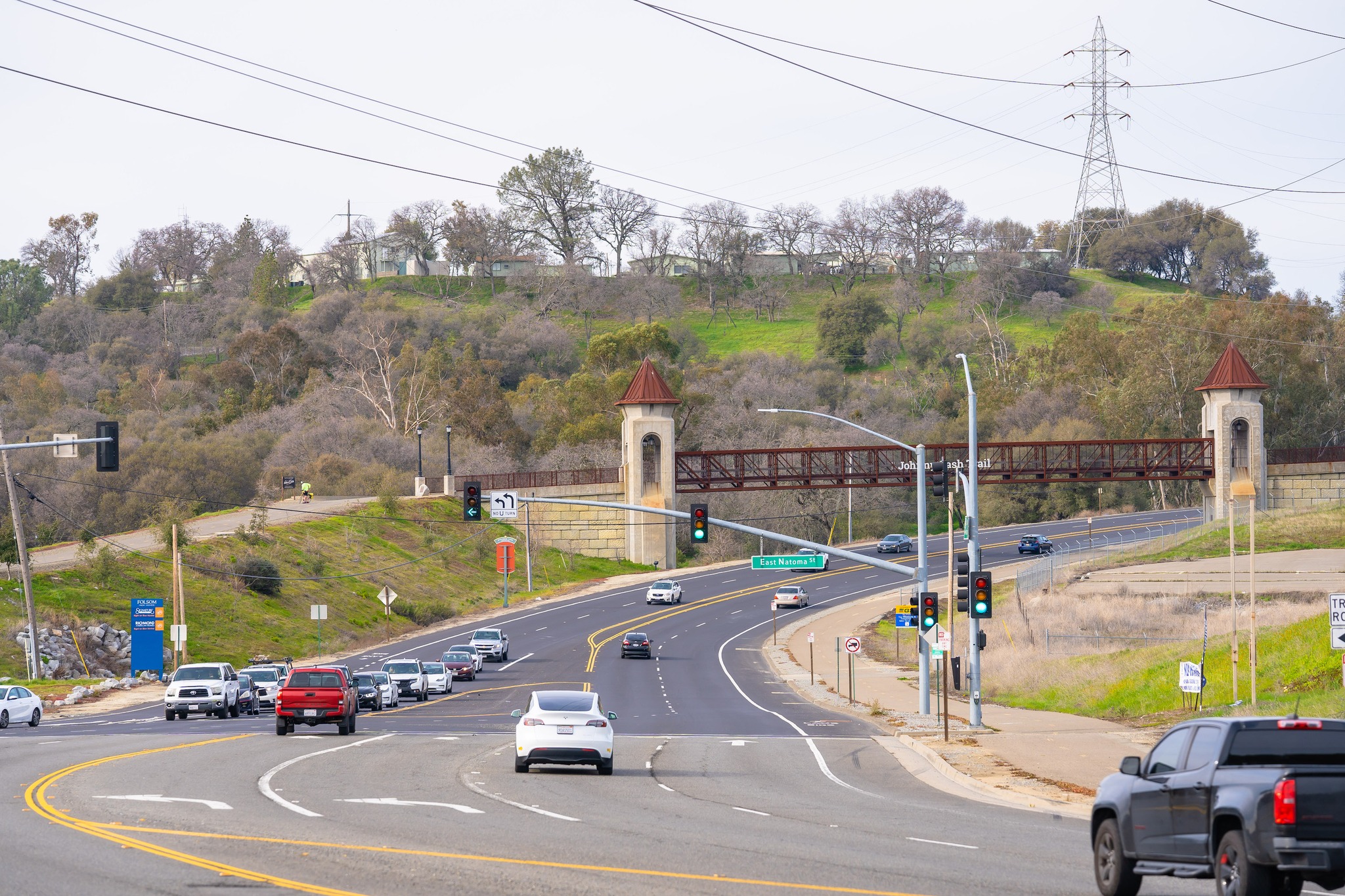 Median coming to dangerous Folsom Lake Crossing