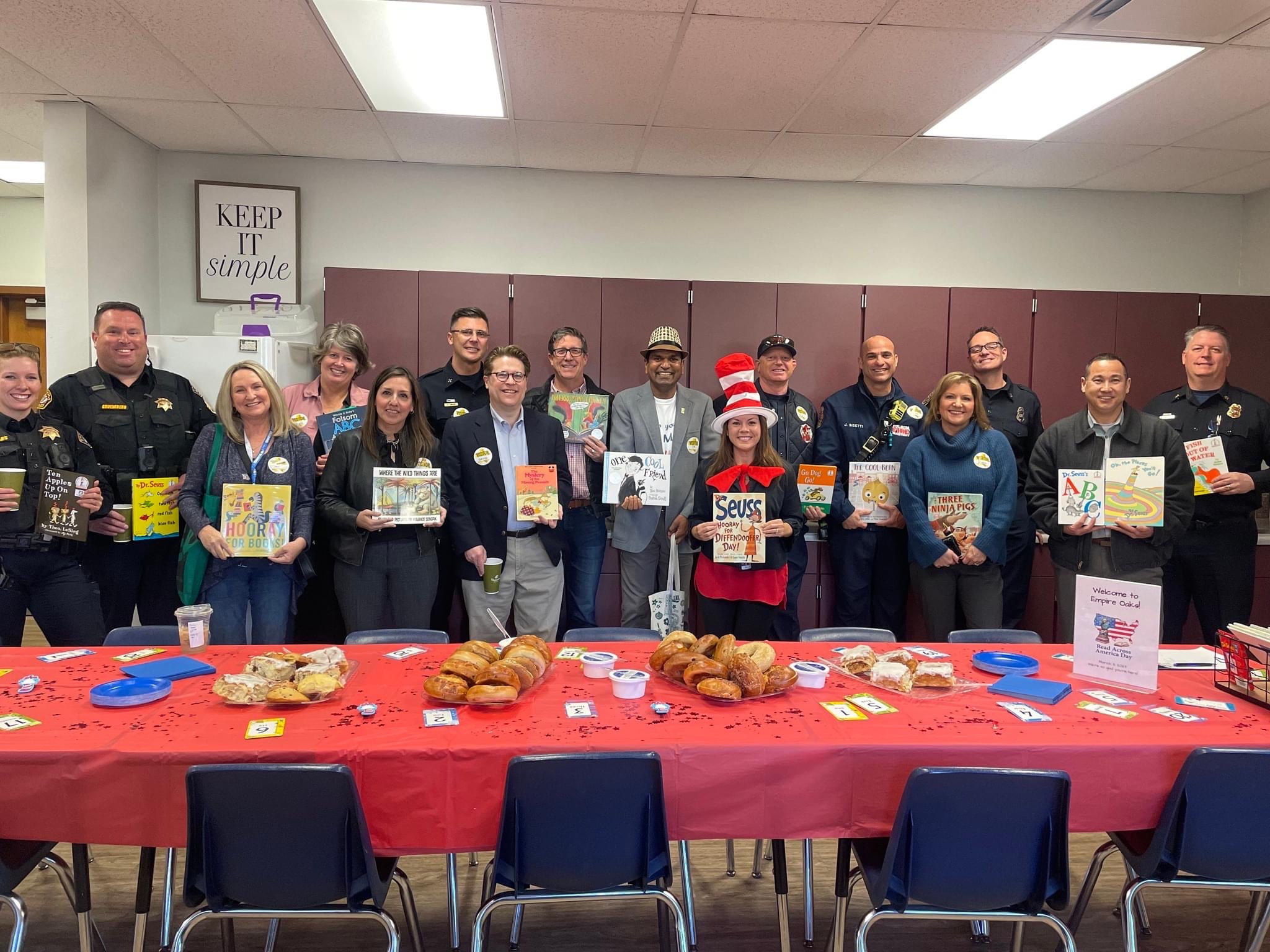 City leaders join Folsom students to celebrate reading