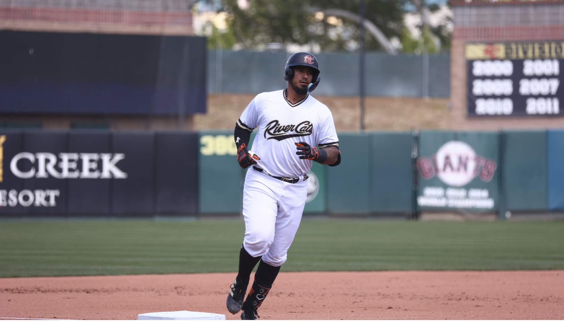 River Cats earn doubleheader split with 7-4 win
