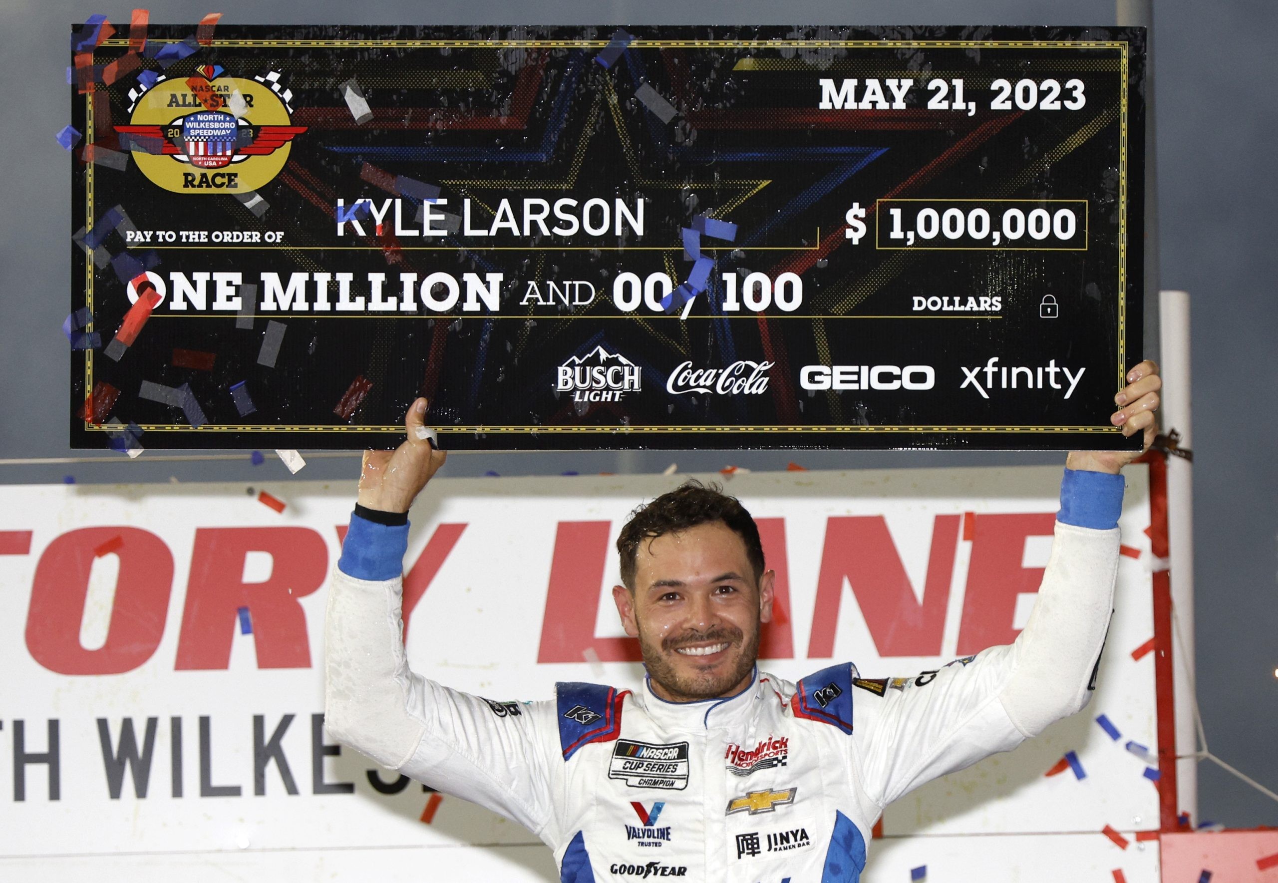 Local boy Larson wins $1M NASCAR All-Star Race at North Wilkesboro 