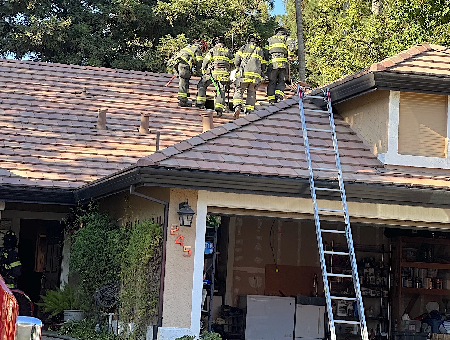 Firefighters Save Baurer Court Home In Folsom Thursday Folsom Times Firefighters Save Baurer Court Home In Folsom Thursday Folsom Times