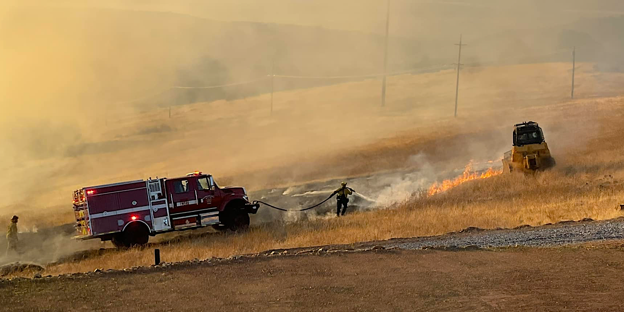 Fatal Monday accident, wildfire halts commute near El Dorado Hills