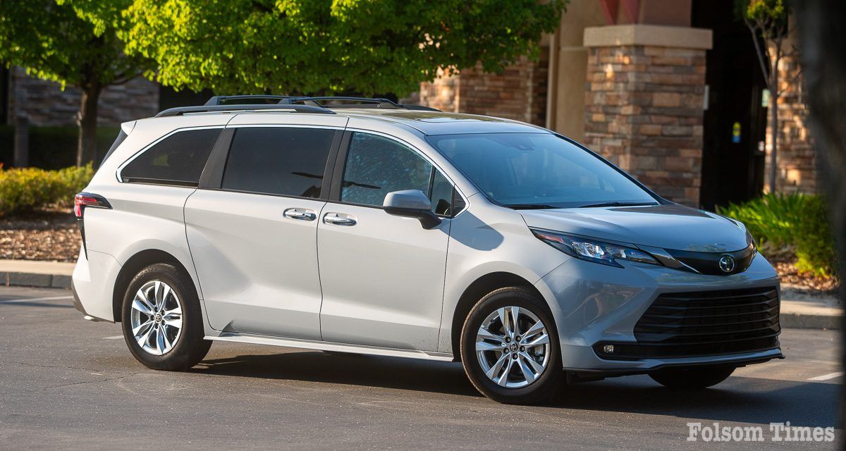 The Road Beat: 2023 Toyota Sienna Woodland Edition review