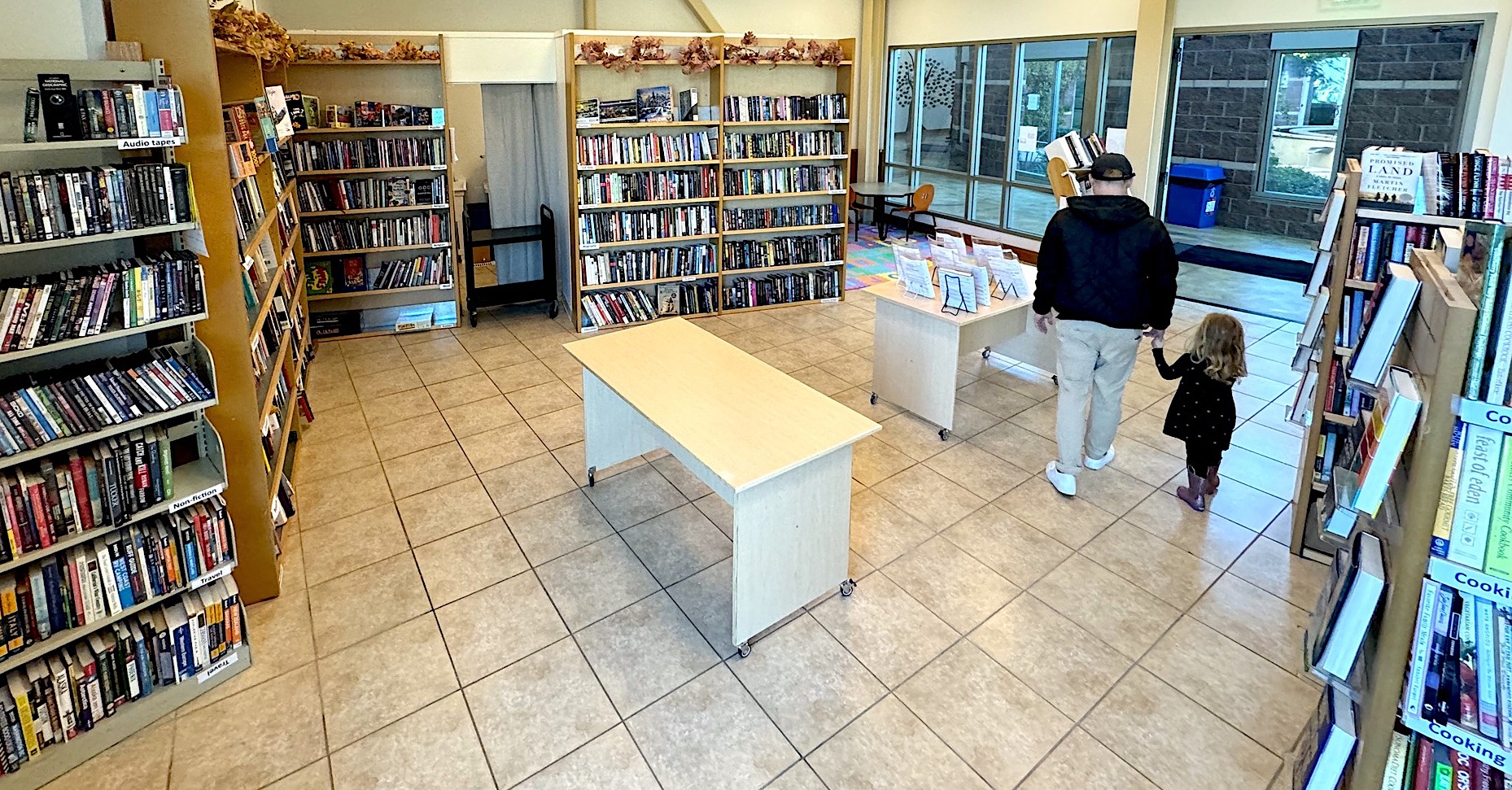 Friends of the Folsom Library open new larger bookstore