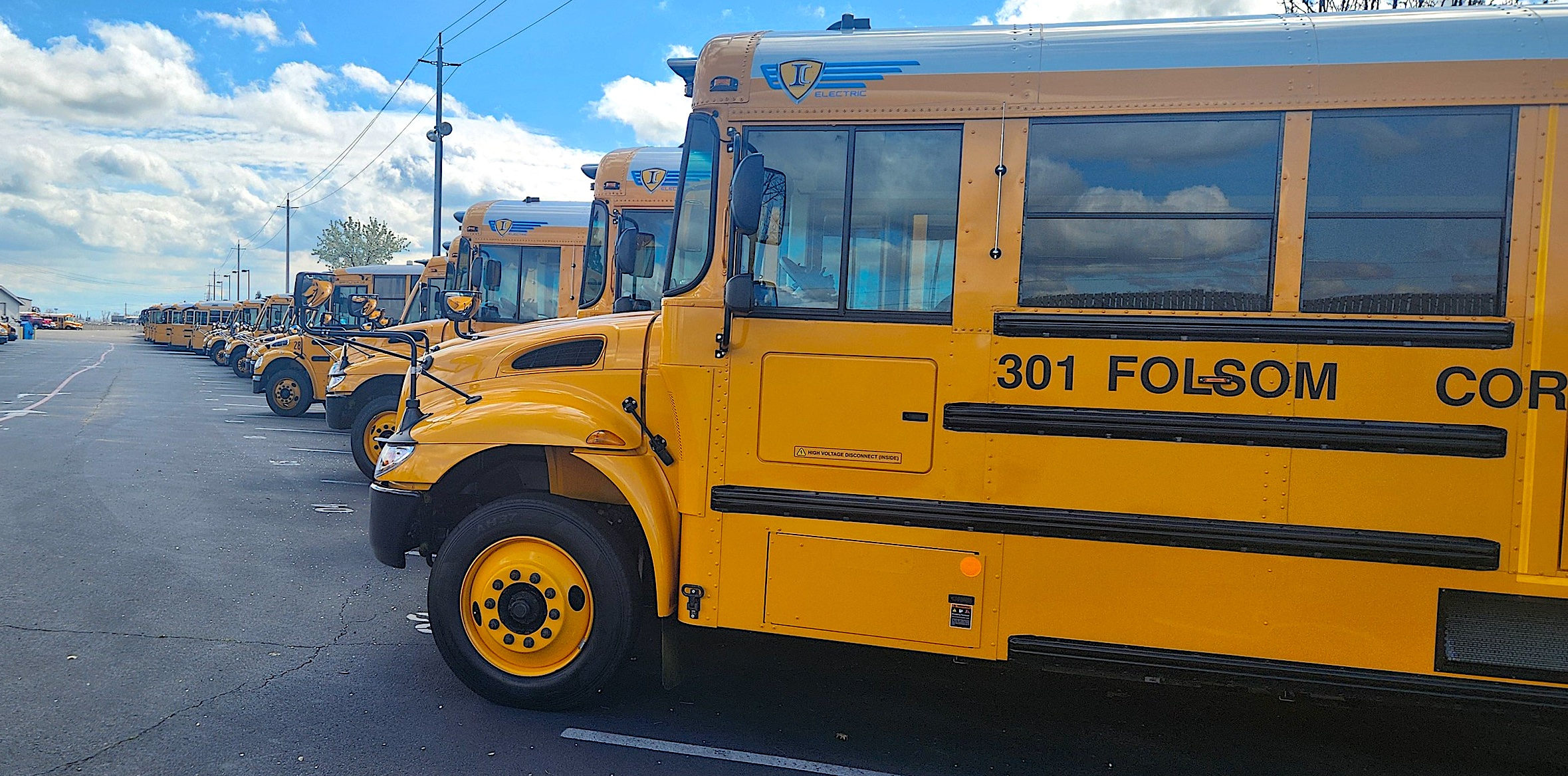 Folsom Cordova Unified School District adds 4 electric busses to fleet