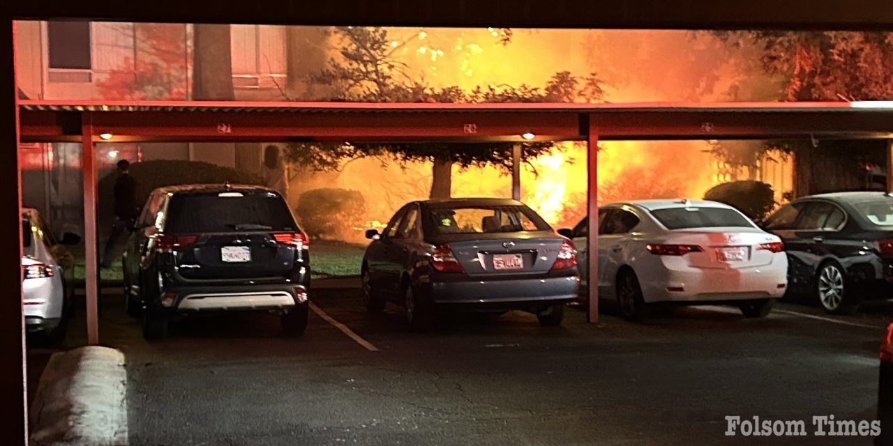 Several evacuate as Cordova apartment building catches fire early Tuesday 