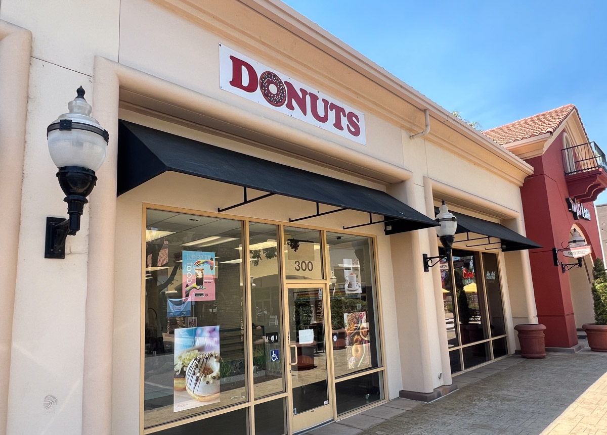 Folsom Donut Bakers grow, celebrate new Broadstone Location