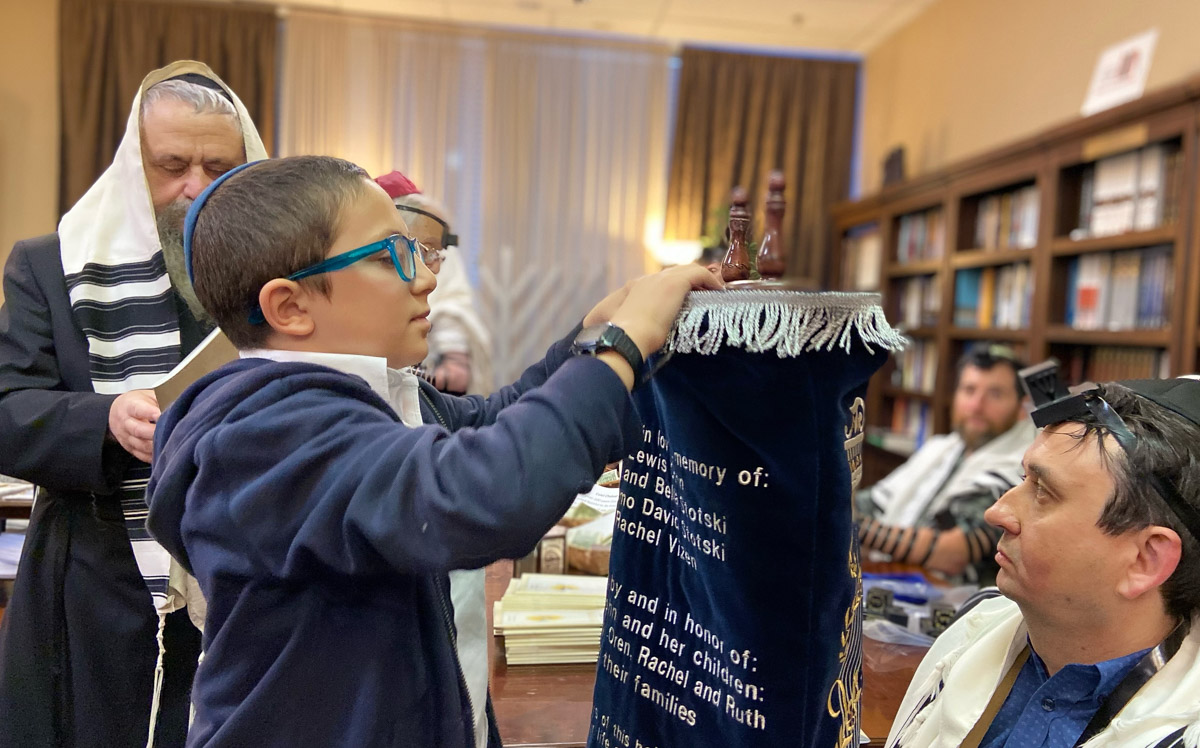 Local Jewish community to host Torah celebration Sunday 