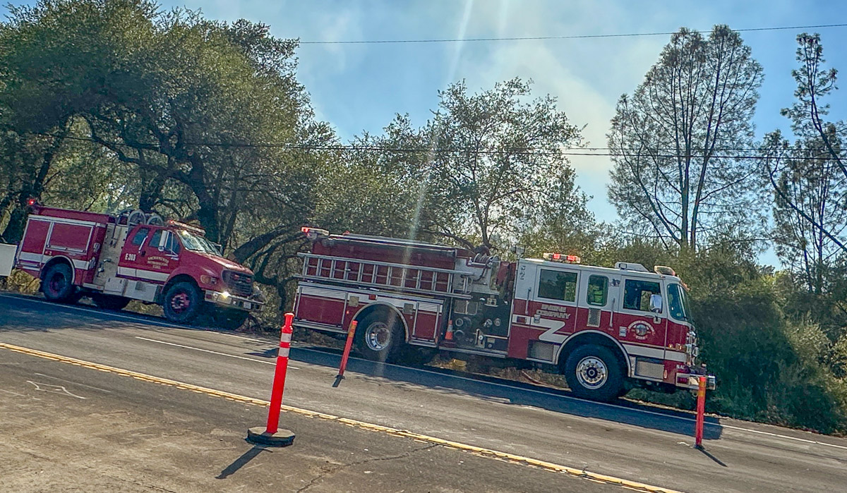 Folsom firefighters wrangle tough Parkshore blaze