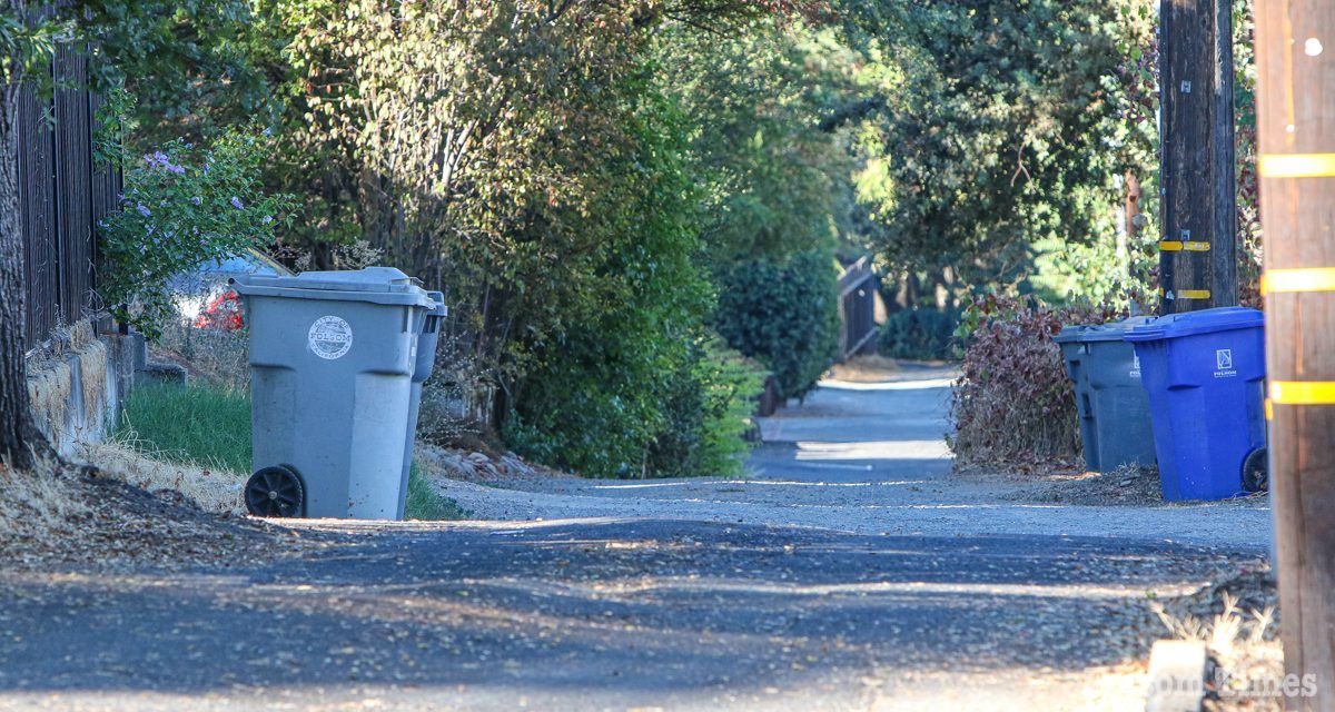 Parking could soon be prohibited in Historic Folsom alleys ahead