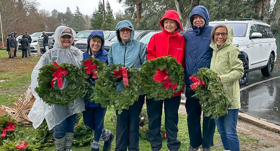 Despite storm,Folsom’s fallen honored on Wreaths Across America Day