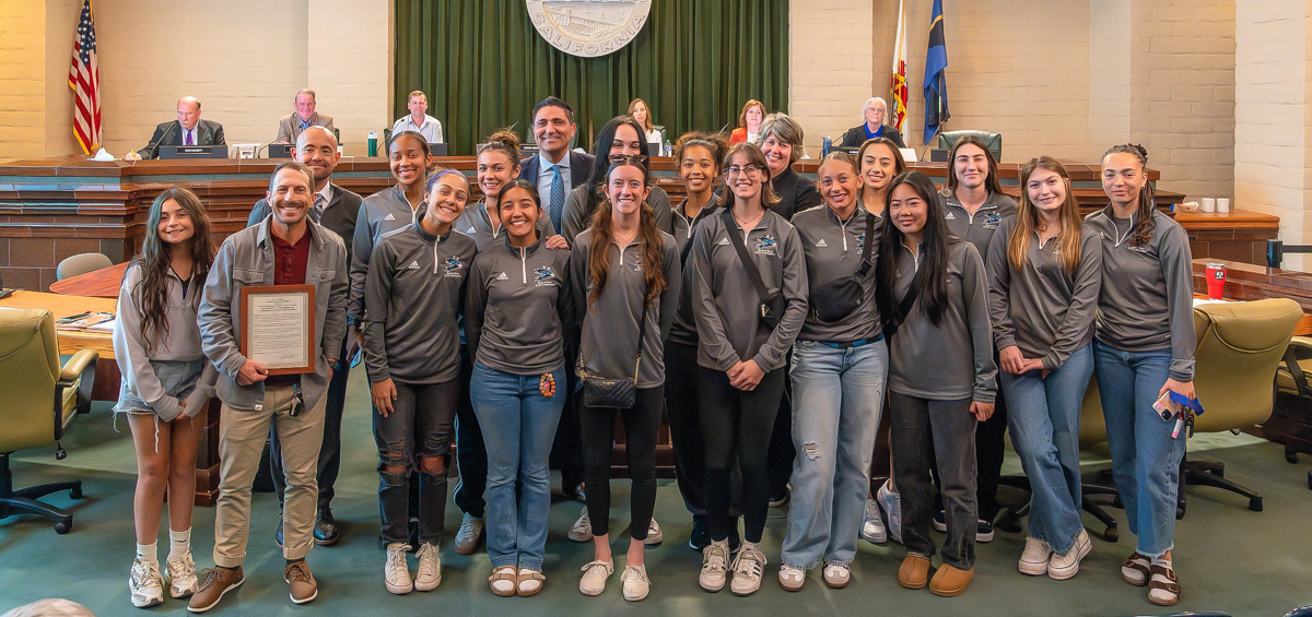 Folsom honors FLC Women’s Soccer Team for state title success