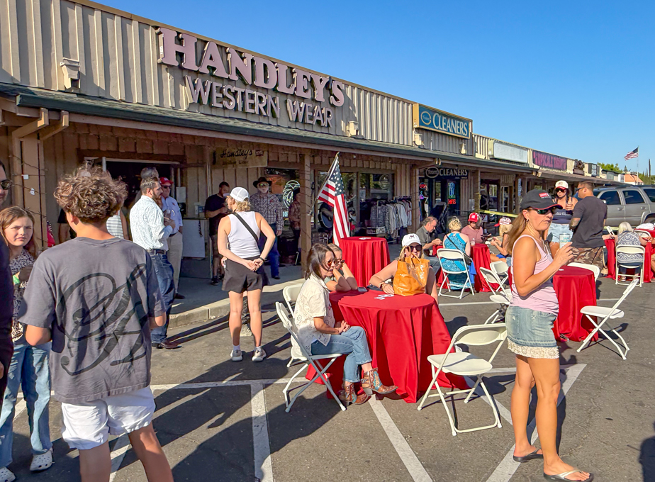 Folsom Pro Rodeo Volunteers Celebrated In Handley's Tradition – Folsom ...