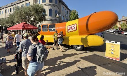 27-foot slice of Americana rolls into El Dorado Hills Town Center