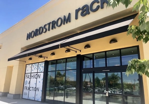 Folsom Police seek witnesses in alleged armed robbery at Palladio