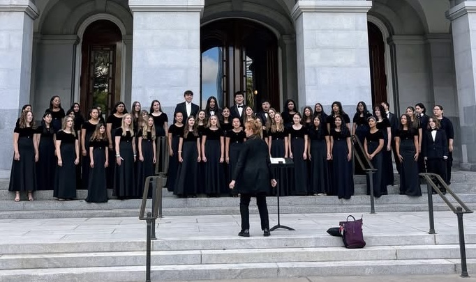 Folsom Cordova choirs shine in performance on steps of State Capitol