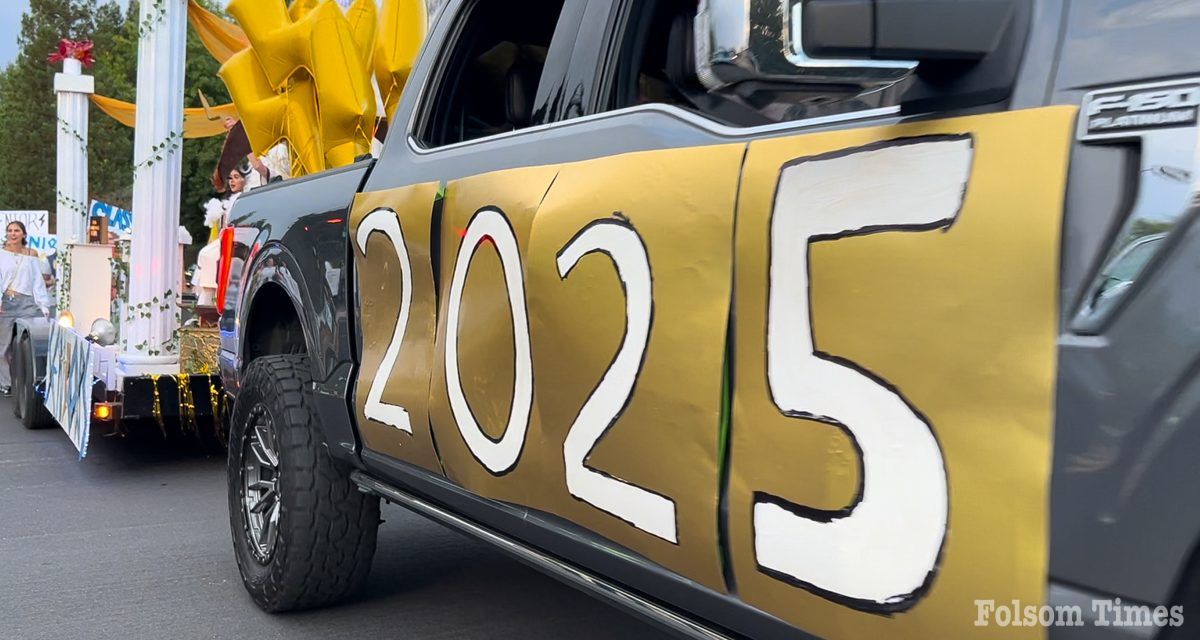 Vista del Lago homecoming parade hits Folsom streets Wednesday
