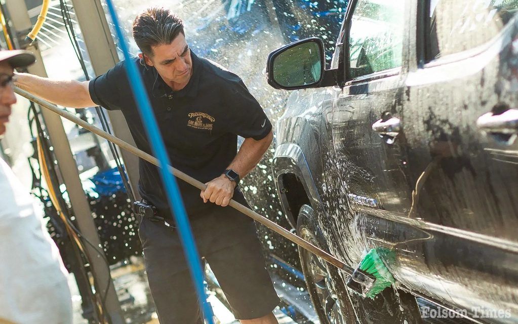 A local tradition rolls on: Folsom Glenn Car Wash celebrates 30 years