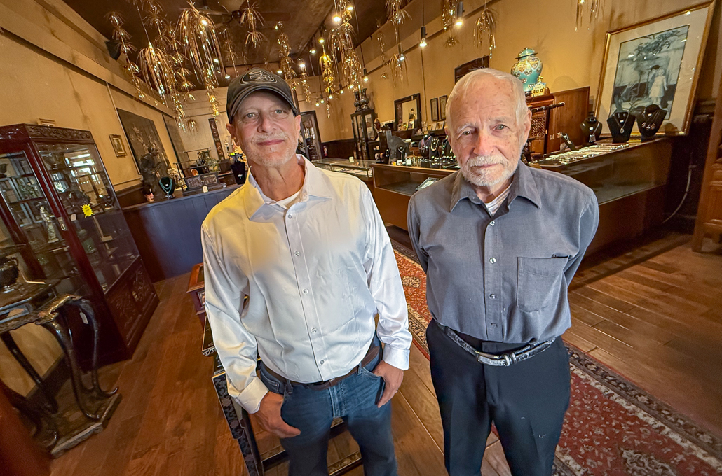 After 49 years, Snyder’s House of Jade bids farewell to Historic Folsom