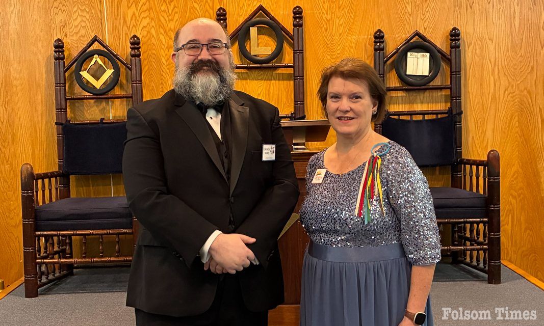 Local Chapter of Order of the Eastern Star Installs New Officers