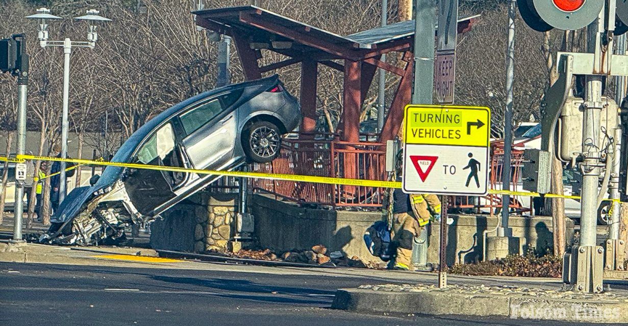 Pedestrian killed in Folsom Boulevard collision Thursday afternoon