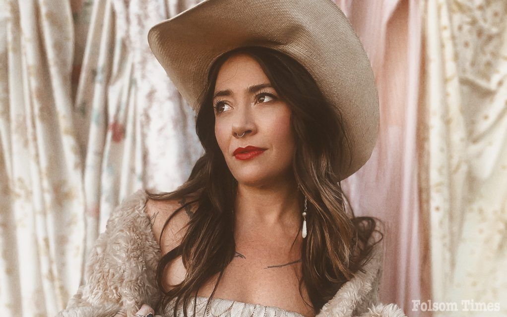 Hannah Juanita brings classic country sound to Folsom Hotel Saloon