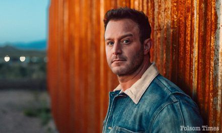 Easton Corbin brings neotraditional country sound to Harris Center
