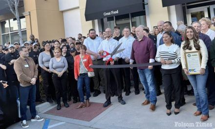 Yard House makes Folsom debut with large celebration, donation