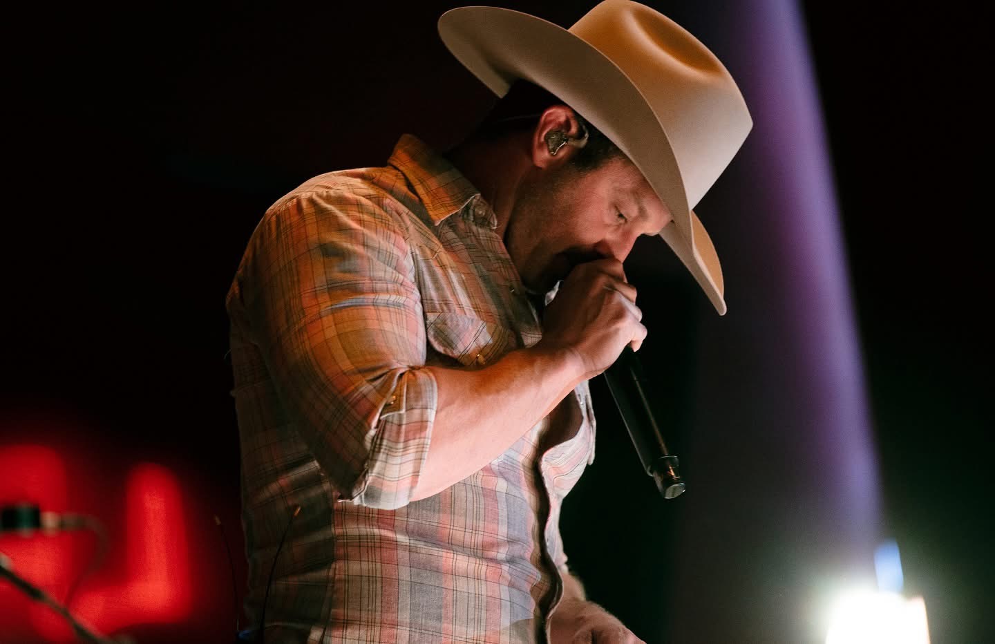 Country artist Easton Corbin makes tour stop at Folsom’s Harris Center