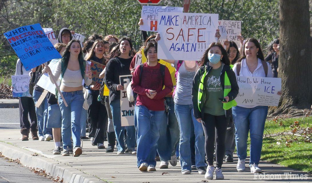 Folsom, Vista students walkout in protest against federal immigration policies