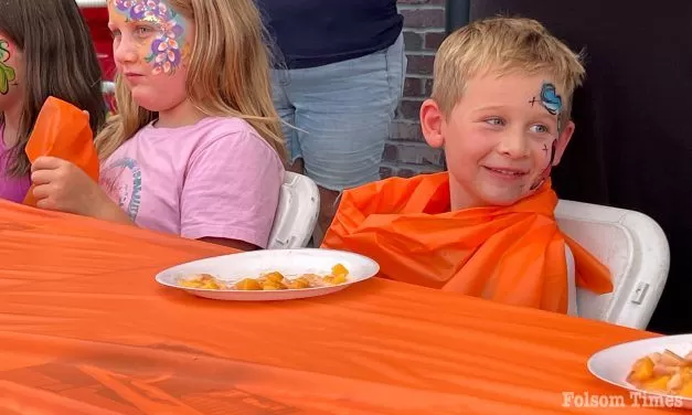 Thousands embark on Historic Folsom for Peach Festival