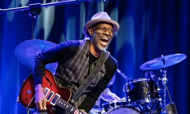 Harris Center opens season with Keb’ Mo’ and Mariachi Herencia