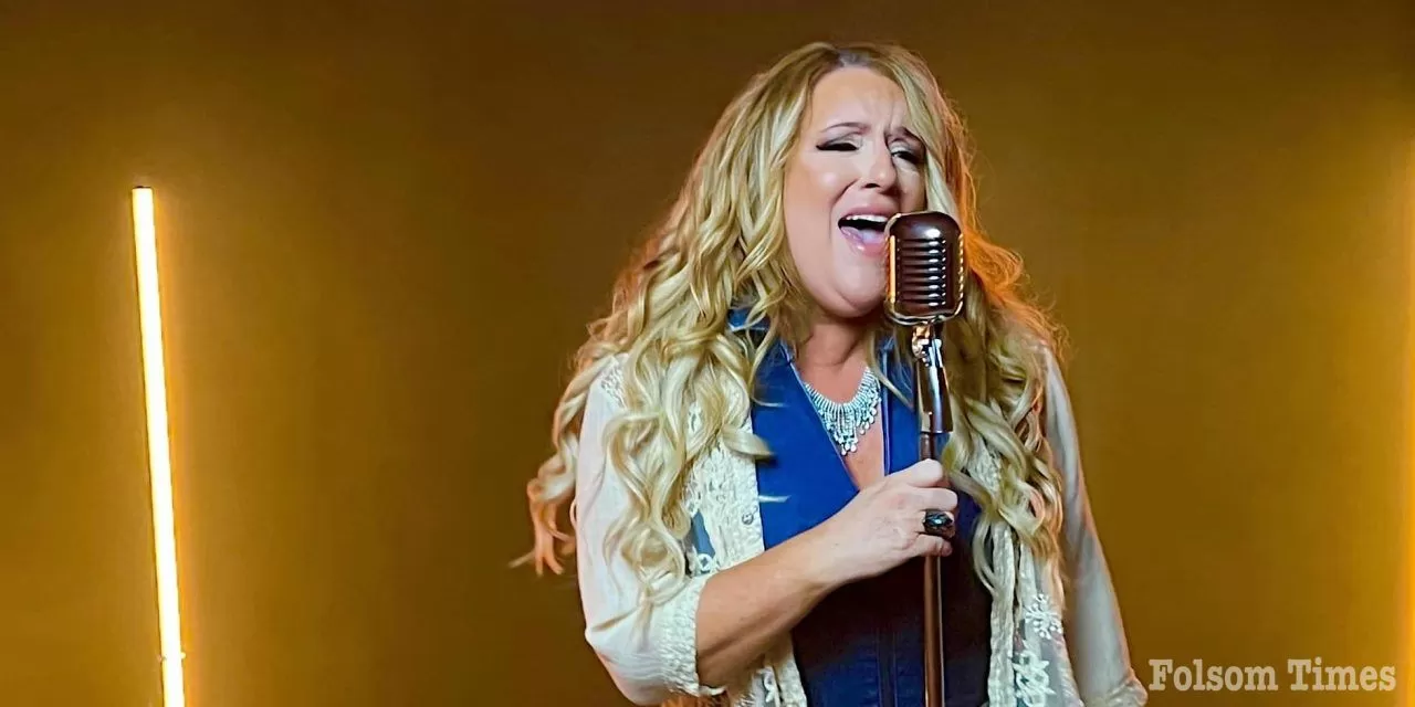 Cynthia Renee brings Nashville home to Red Hawk Casino Friday