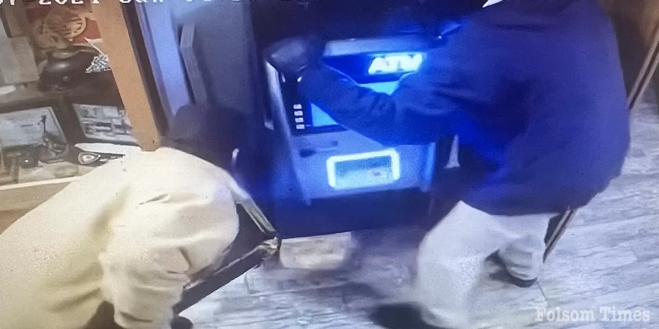 VIDEO: Thieves heist ATM machine from Folsom Veterans Hall