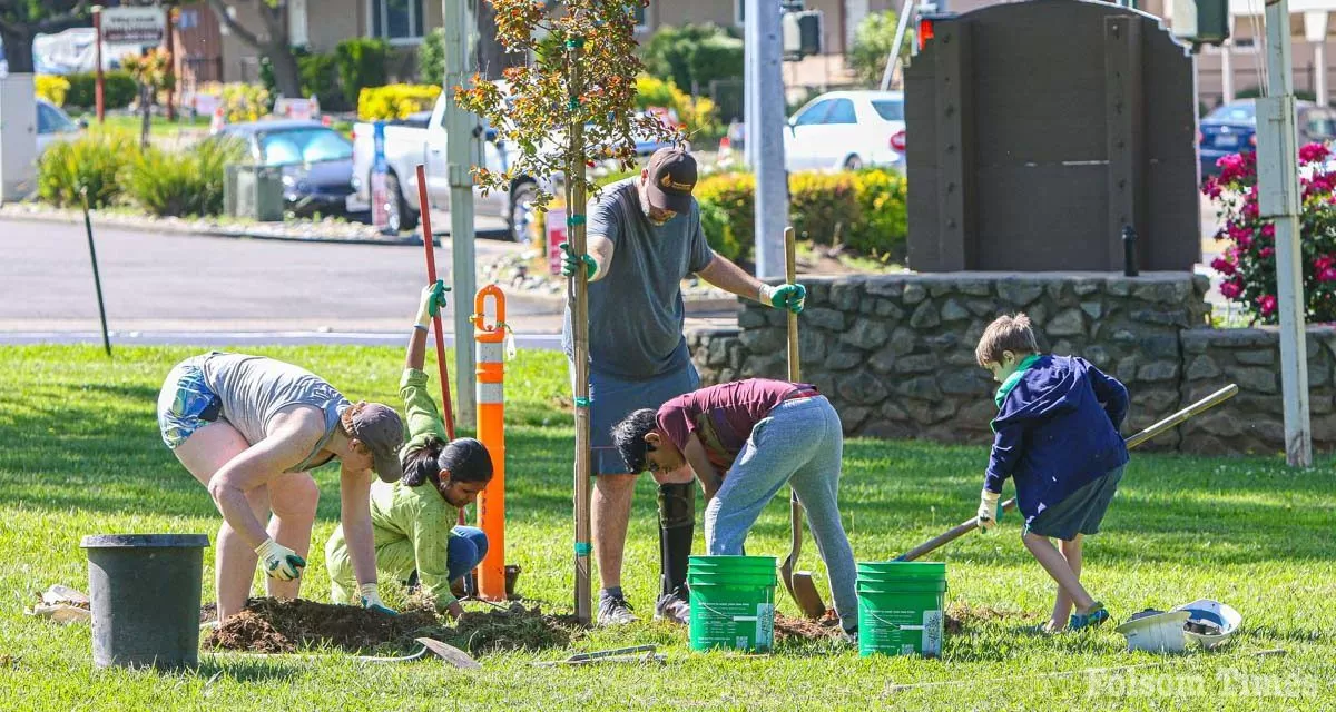 Folsom gets earthy with outdoor projects, Earth Day Festival