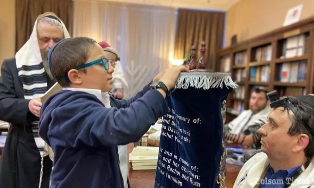 Local Jewish community to host Torah celebration Sunday 