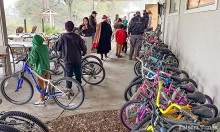 Folsom Moose Lodge presents bikes to those in need for Christmas 