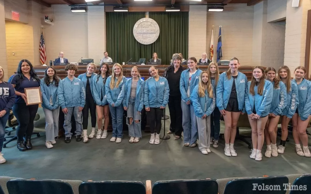 Folsom honors Vista Jr. Eagles Cheer Squad for National success