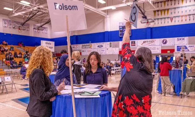 Folsom, Vista, Oak Ridge head to Academic Decathlon State bout