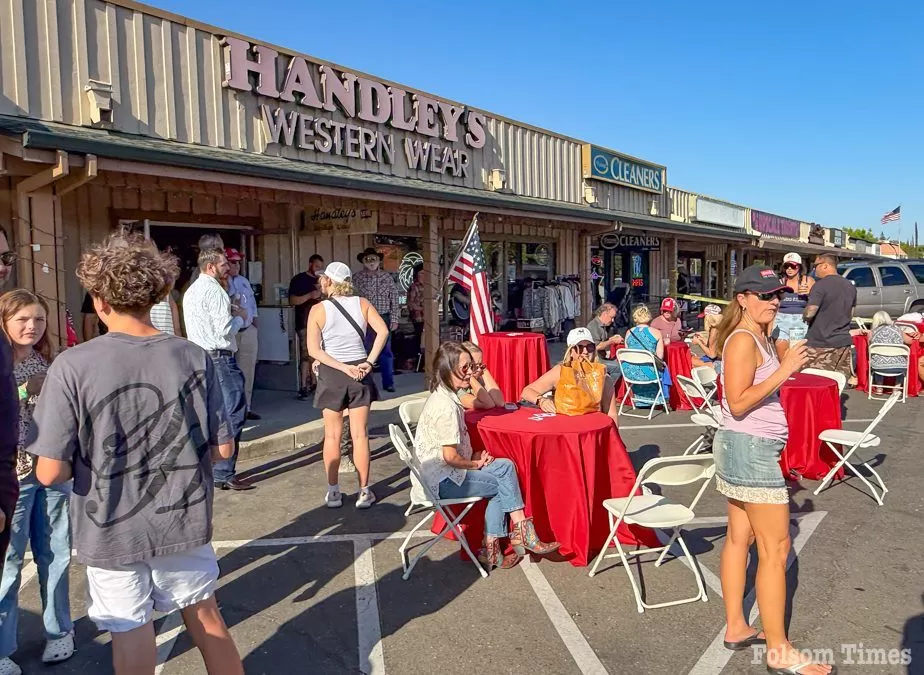 Folsom Pro Rodeo volunteers celebrated in Handley’s tradition