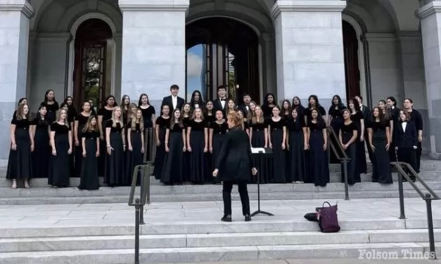 Folsom Cordova choirs shine in performance on steps of State Capitol