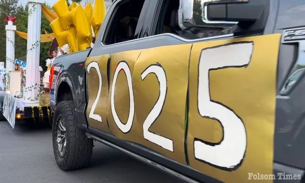 Vista del Lago homecoming parade hits Folsom streets Wednesday