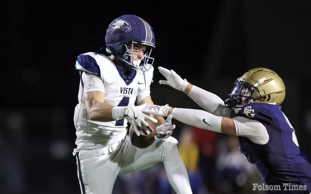Vista Del Lago scores Gritty Bowl Game Win Over Elk Grove