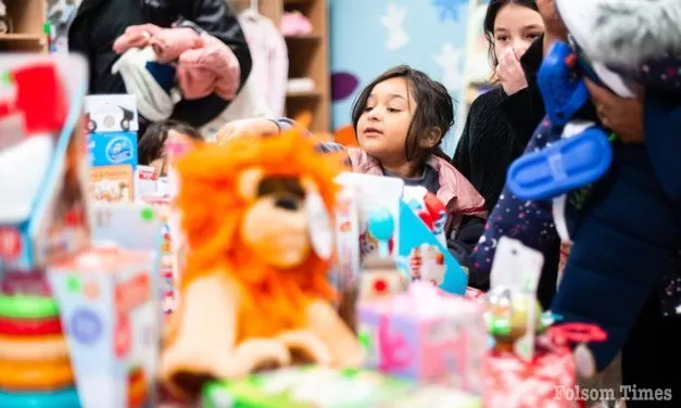 Christmas Around Town event invites community to give, receive hope Dec. 13