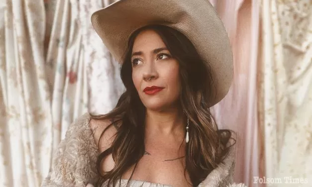 Hannah Juanita brings classic country sound to Folsom Hotel Saloon