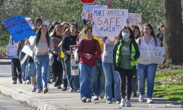 Folsom, Vista students walkout in protest against federal immigration policies
